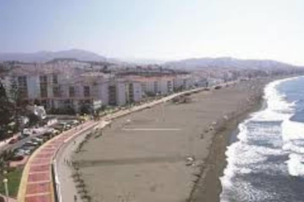 Precioso Apartamento A 50 Metros De La Playa Rincón de la Victoria Exterior foto